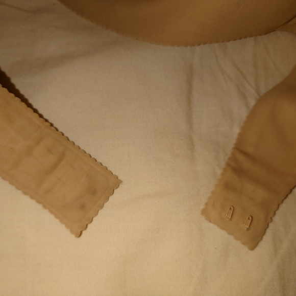 NWT Nude Victoria's Secret Embrace Wavey Convertible Demi Bra Padded 34D Crystal - Picture 9 of 10